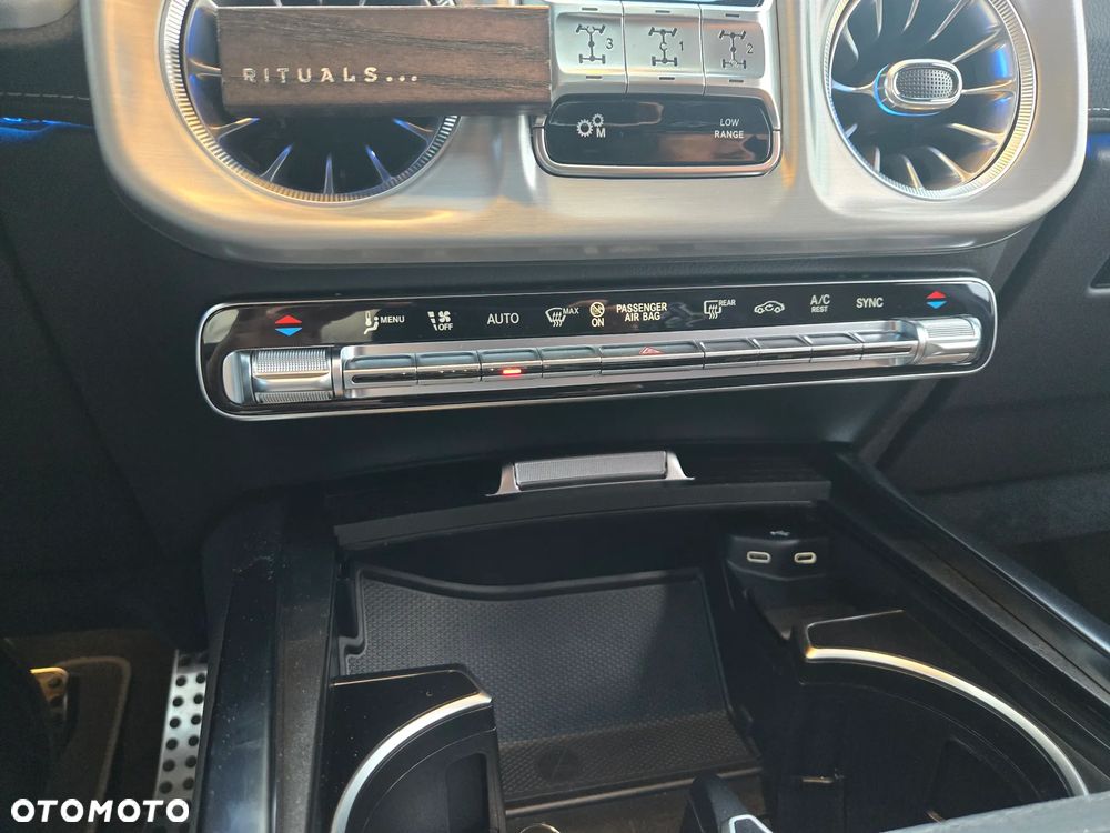 Mercedes-Benz Klasa G 400 d - 33