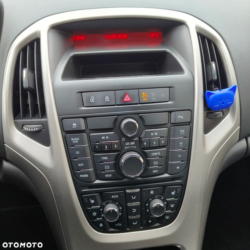 Opel Astra 1.4 - 11