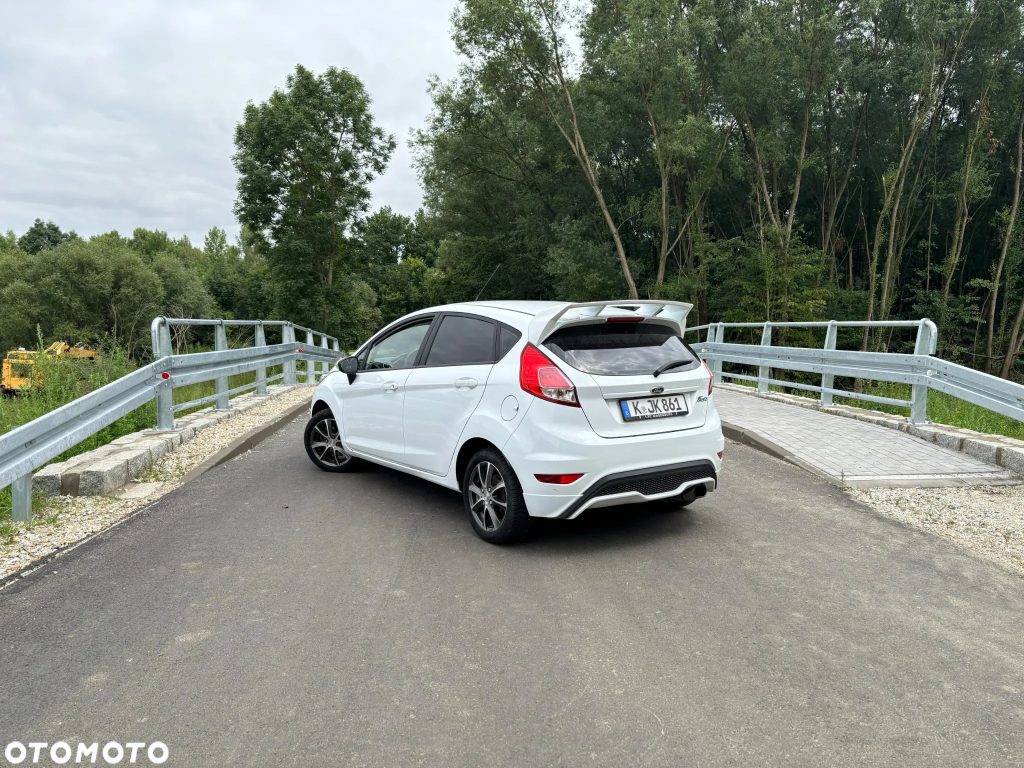 Ford Fiesta 1.25 Trend EU6 - 13