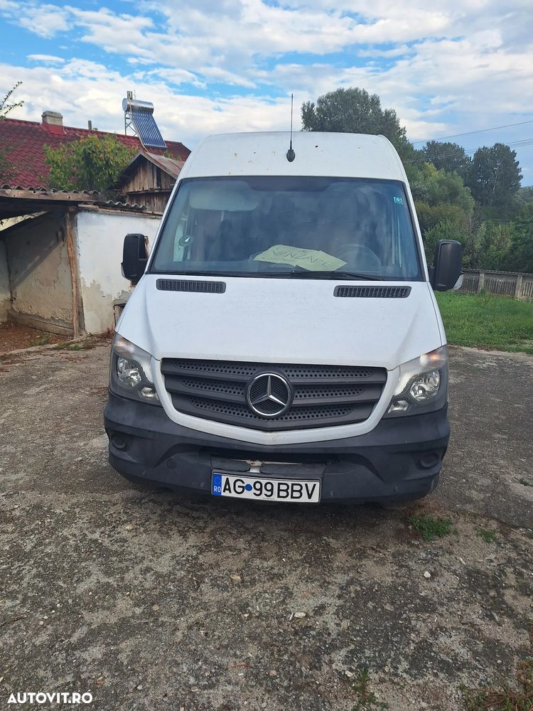 Mercedes-Benz Sprinter - 10
