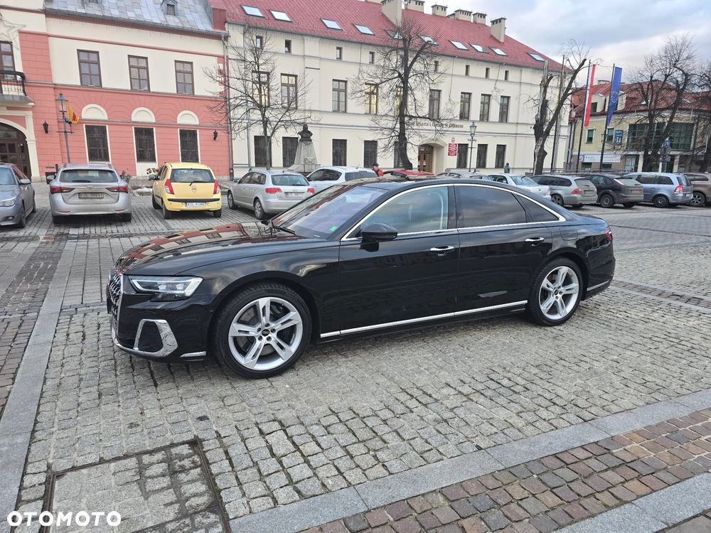 Audi A8 - 25