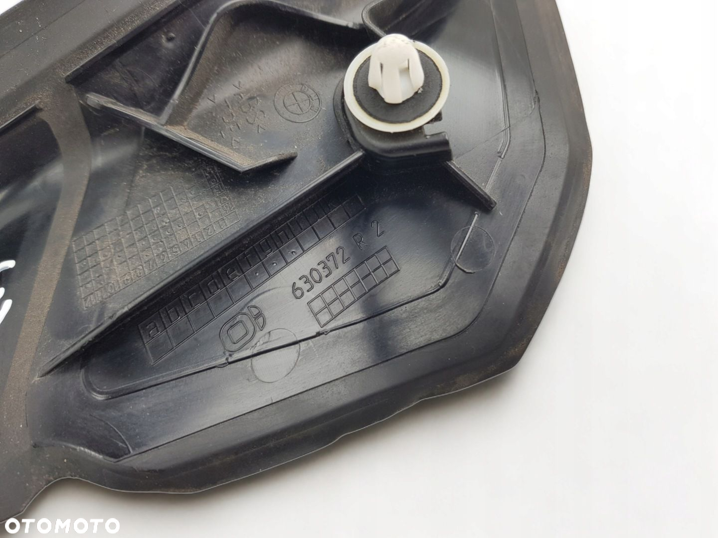 Osłona Klapy Bagażnika BMW M5 G30 F90 630372 - 3