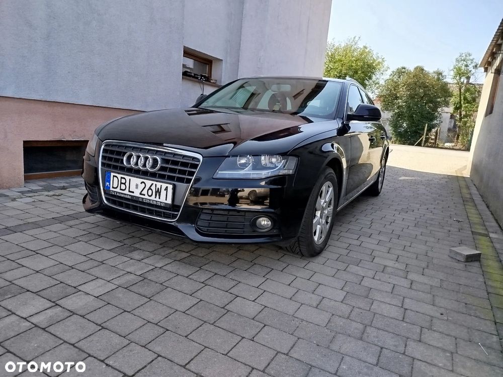 Audi A4 - 4
