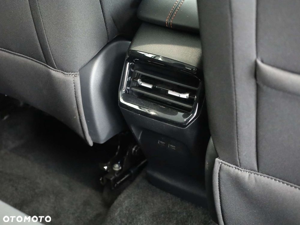 MG HS 1.5T PHEV Excite - 11