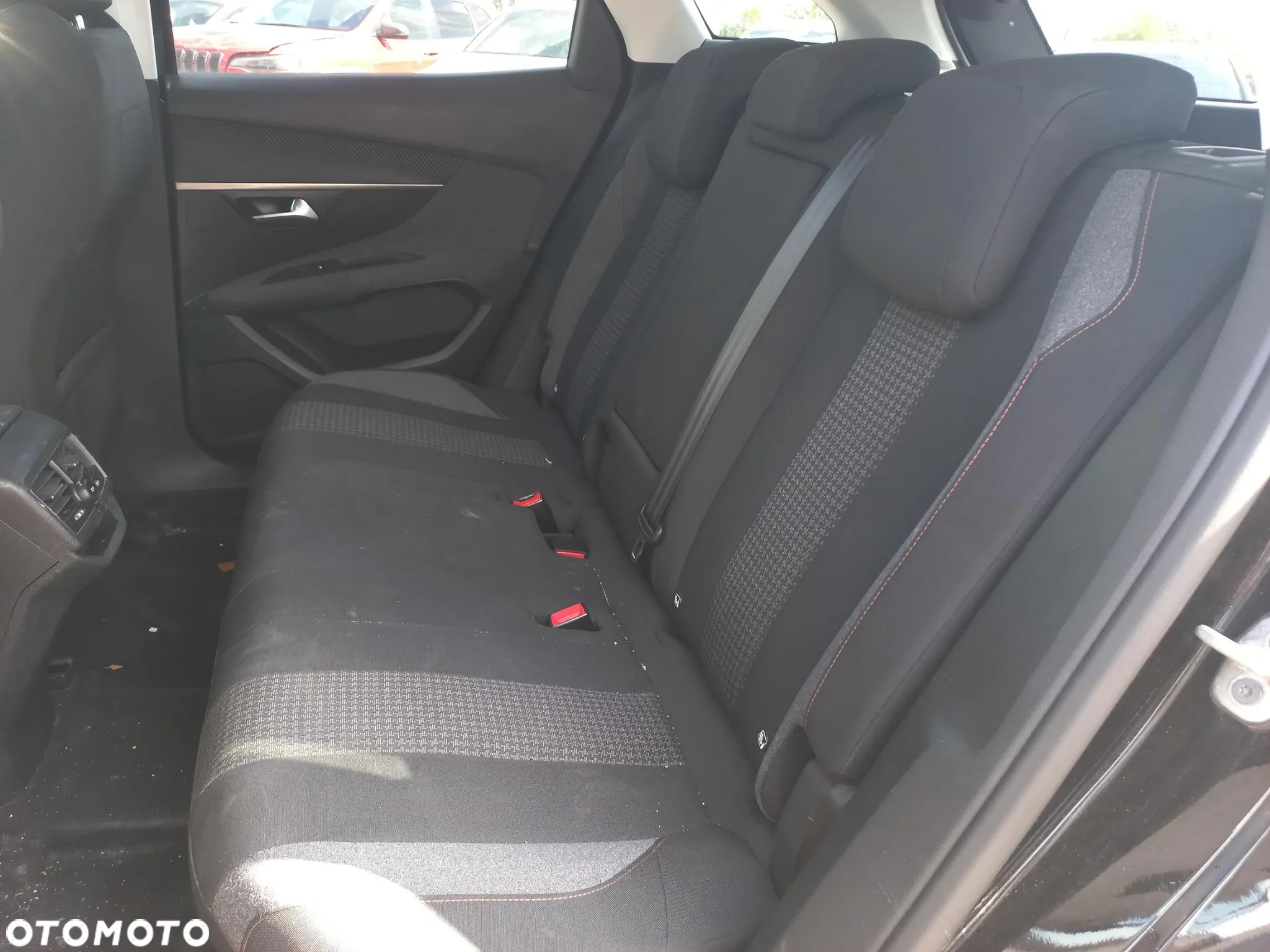 Peugeot 3008 1.5 BlueHDi Allure Pack S&S EAT8 - 8