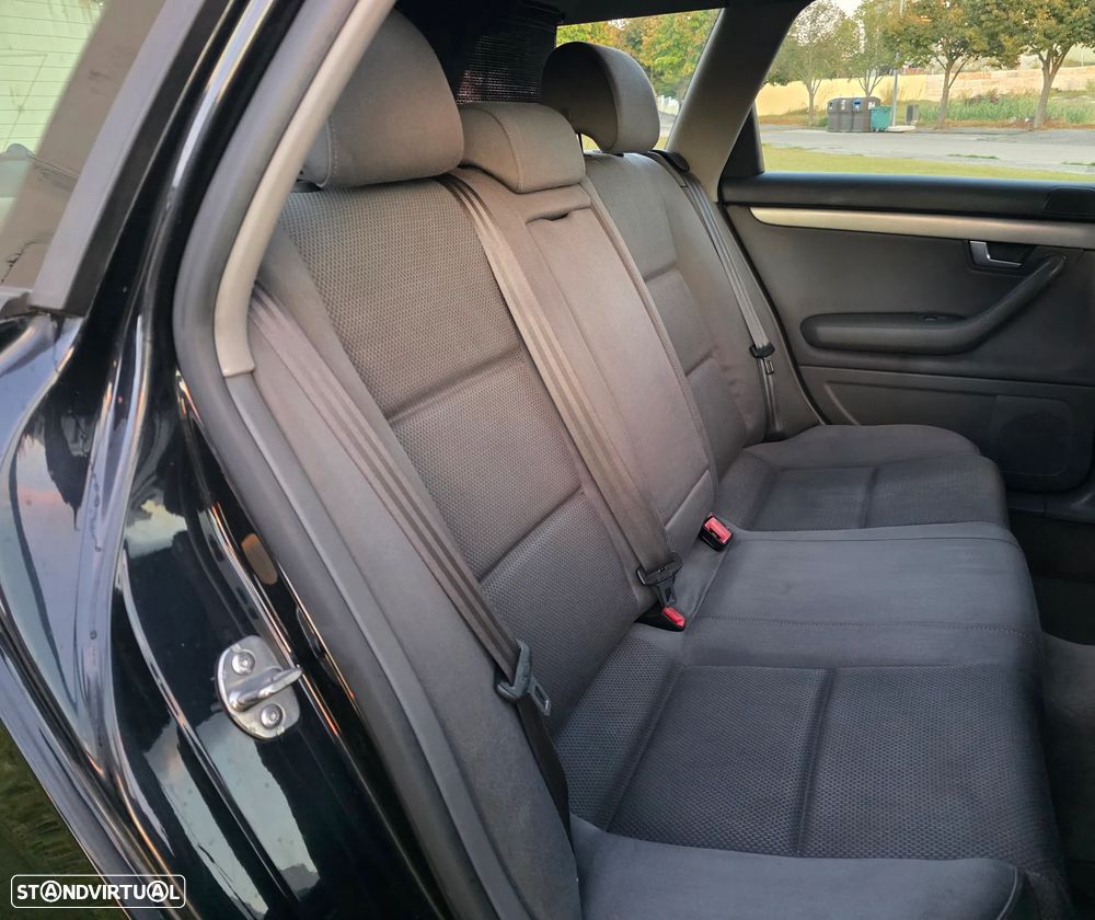 Audi A4 Avant 1.9 TDI M6 Sport - 19