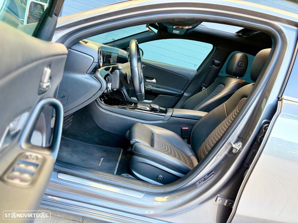 Mercedes-Benz A 180 d 7G-DCT AMG Line - 7