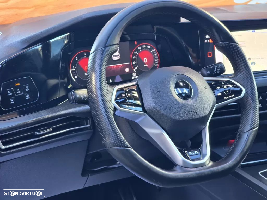 VW Golf 2.0 TDI GTD DSG - 17
