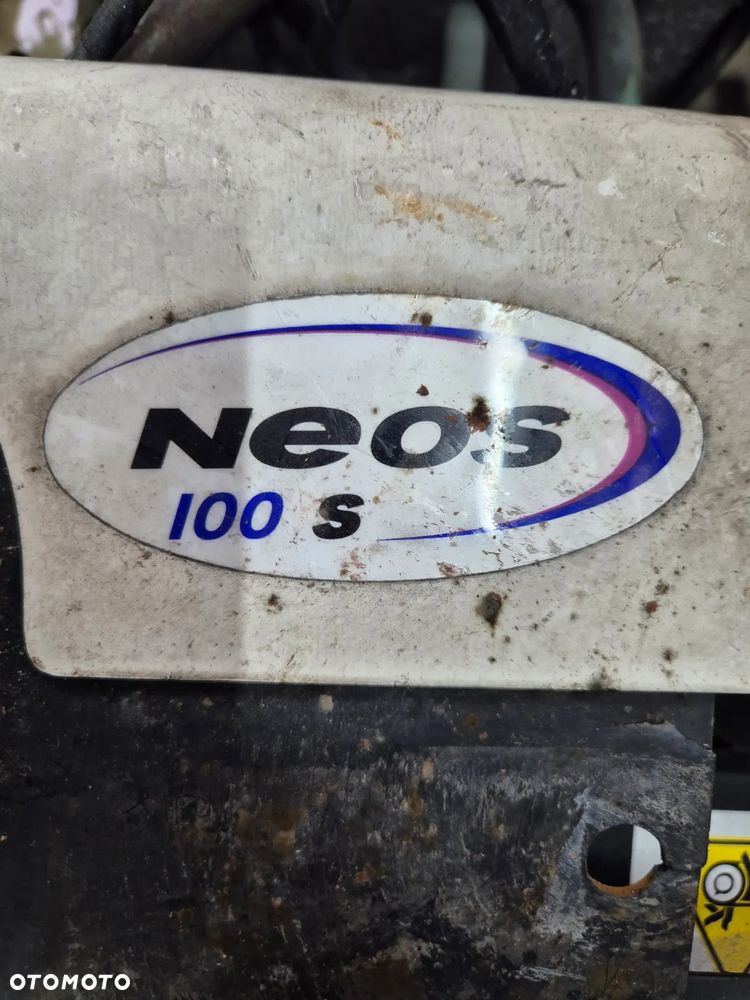 AGREGAT CHŁODNICZY CARRIER NEOS 100 S 220V 12V - 2