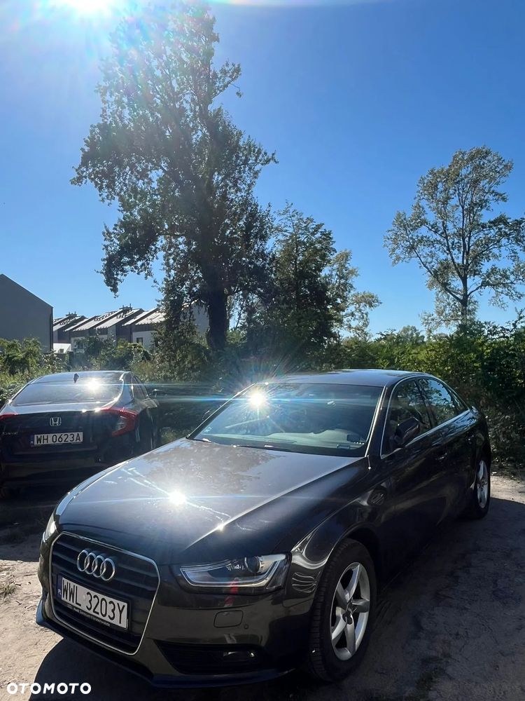 Audi A4 Limousine - 20
