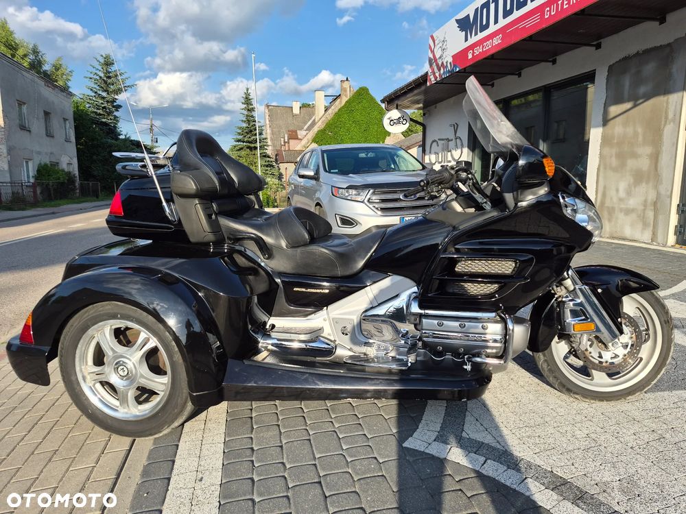 Honda GL - 9