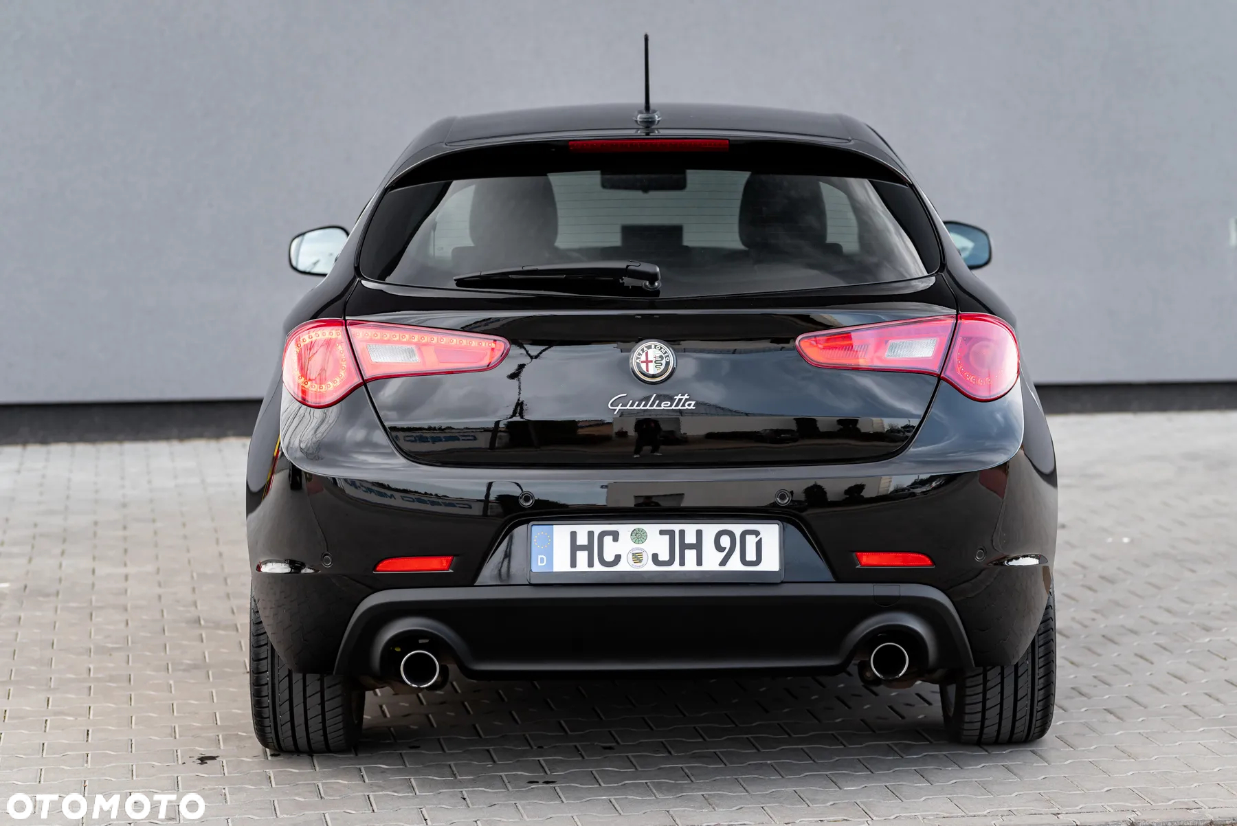Alfa Romeo Giulietta 1750 TBi Quadrifoglio Verde - 11