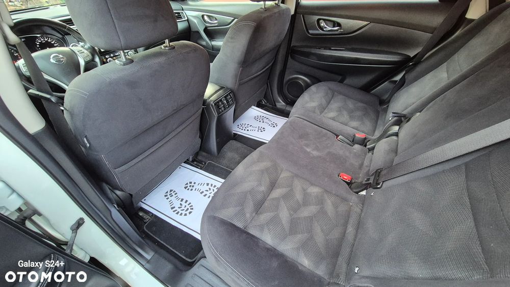 Nissan X-Trail 1.6 DCi N-Connecta 2WD - 20