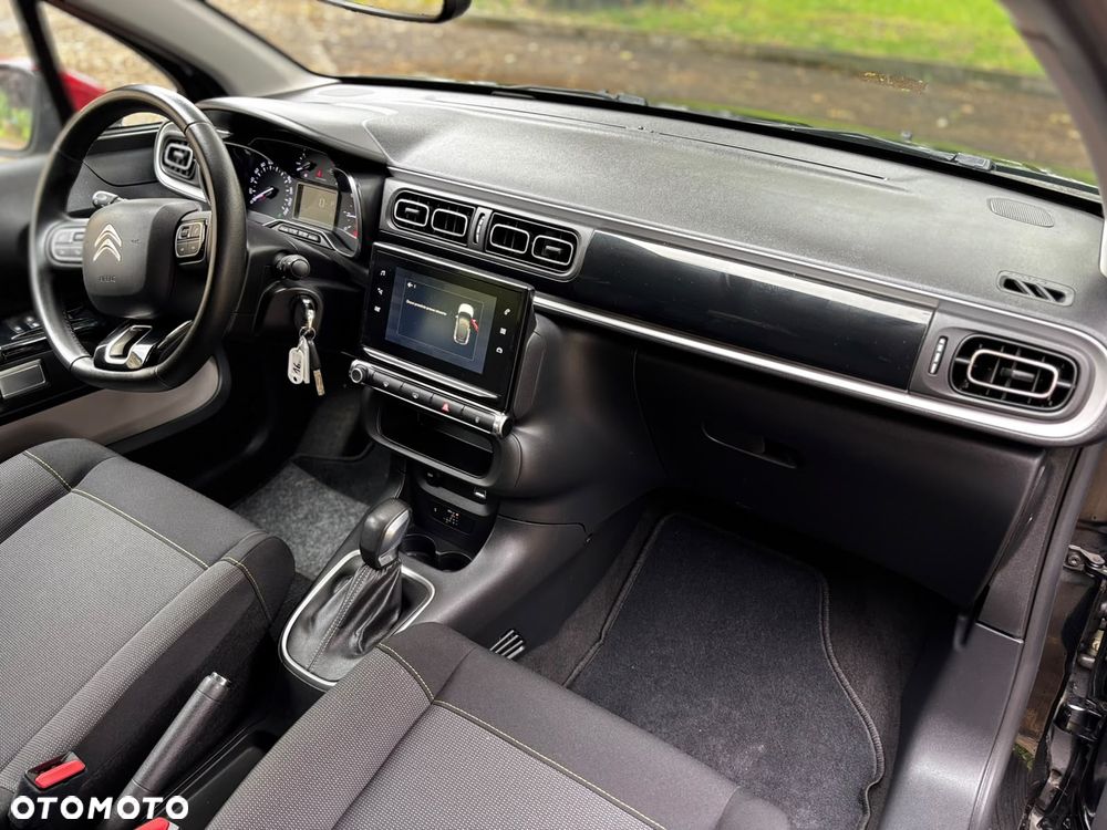Citroën C3 1.2 PureTech Shine EAT6 - 28