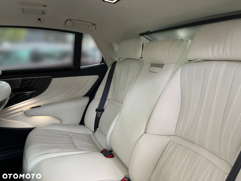Lexus LS - 6
