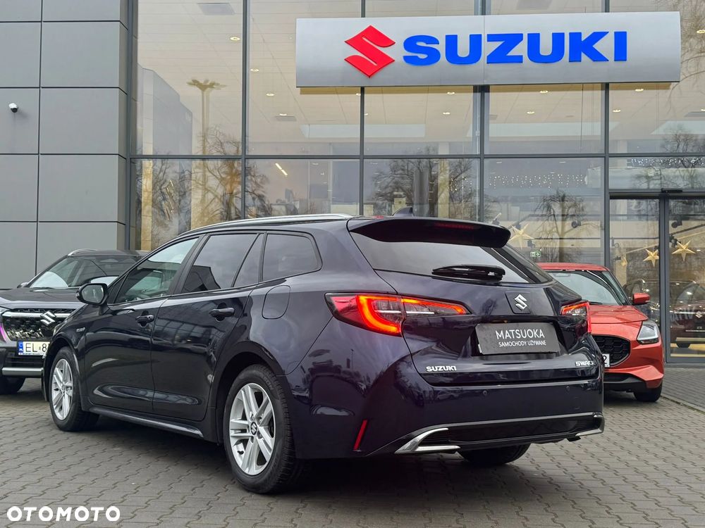 Suzuki Swace 1.8 Hybrid Premium Plus CVT - 4