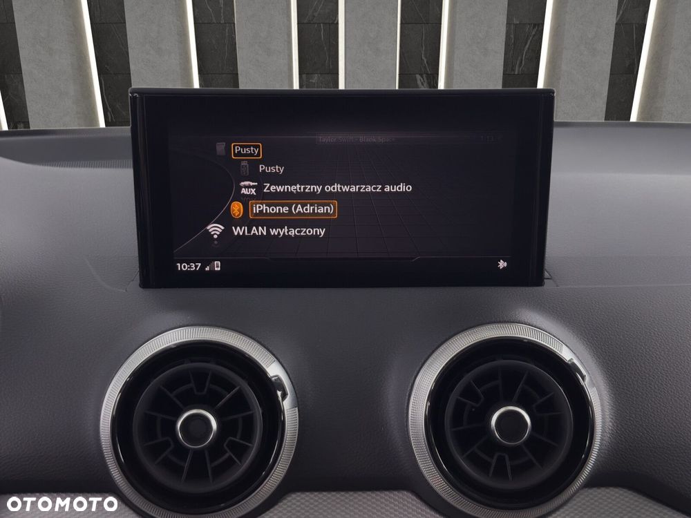 Audi Q2 - 19
