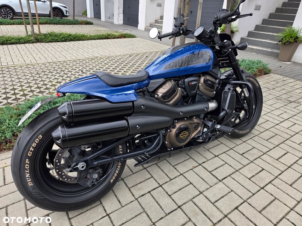 Harley-Davidson Sportster - 1