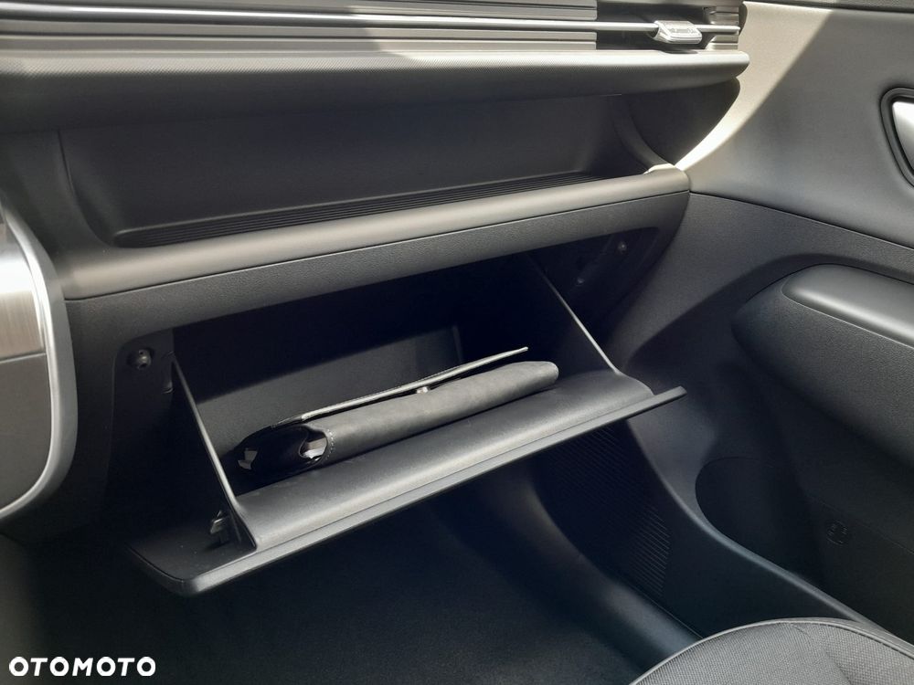 Hyundai Kona 65kWh Executive - 31