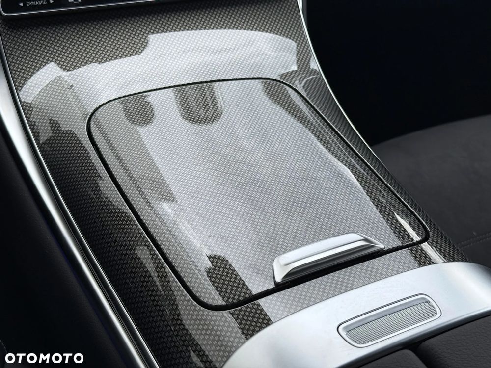 Mercedes-Benz GLC - 15