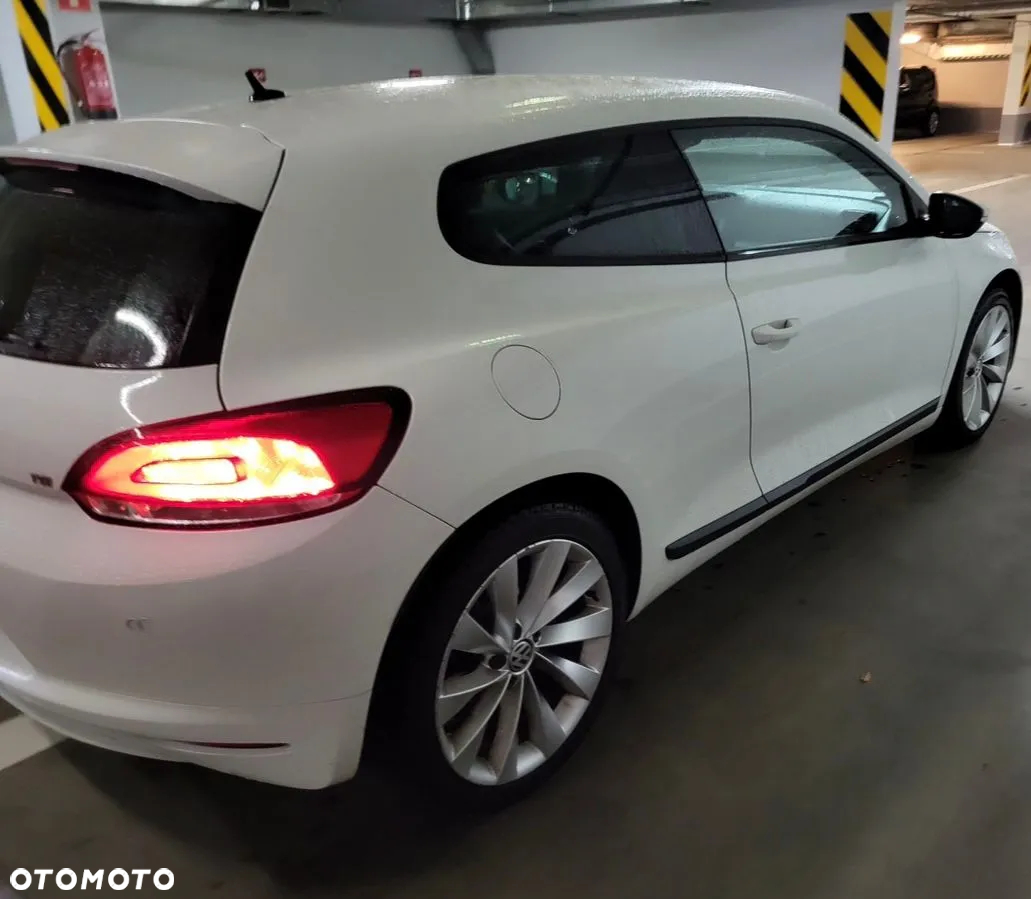 Volkswagen Scirocco 1.4 TSI DSG - 5