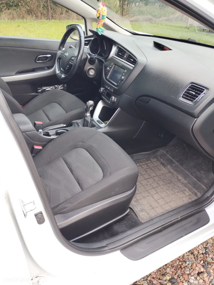 Kia Ceed 1.4 M - 12