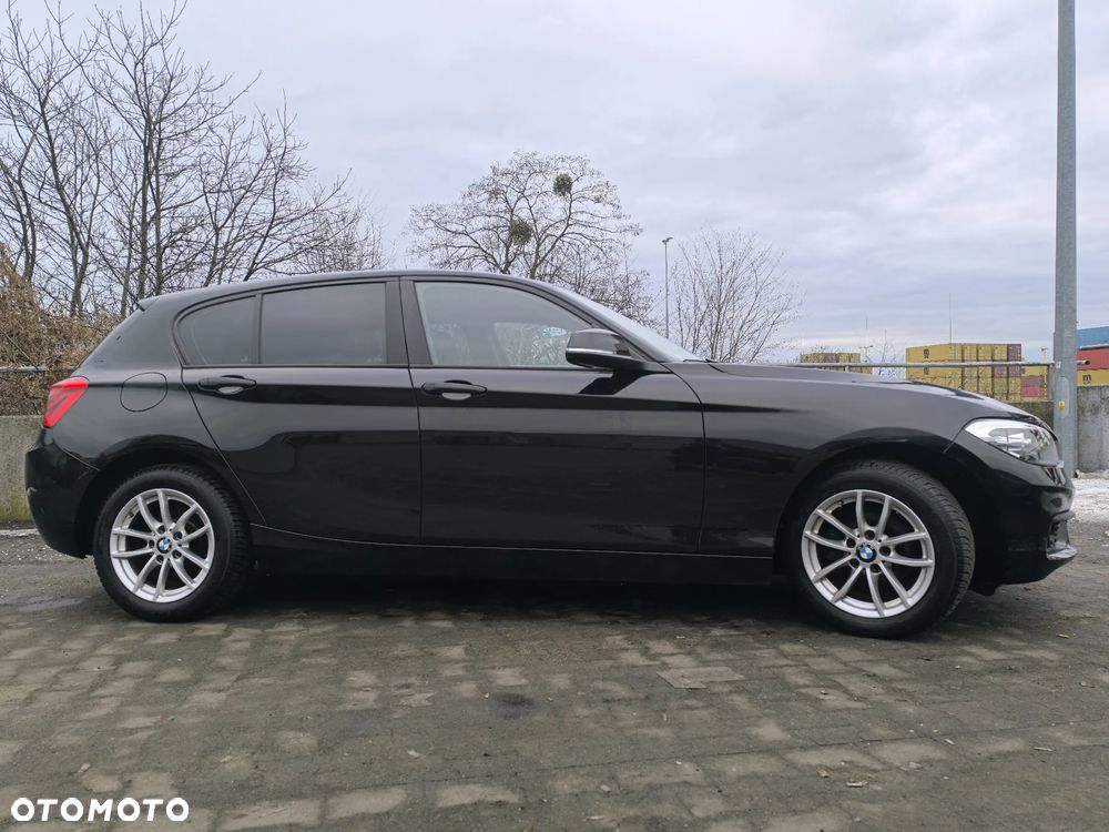 BMW Seria 1 116i - 17