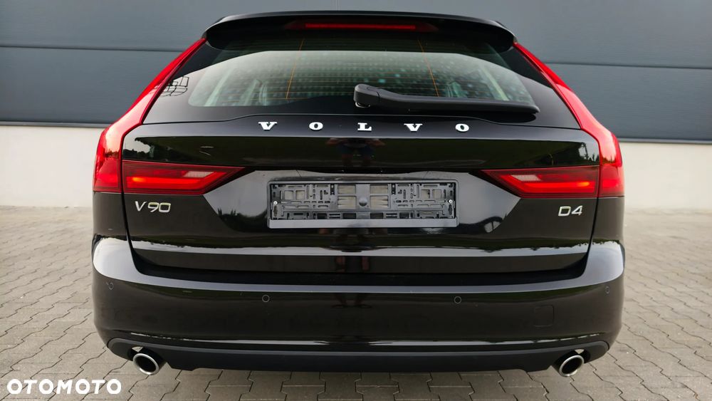 Volvo V90 D4 Geartronic Momentum Pro - 7