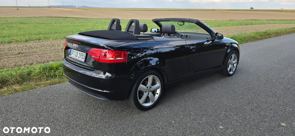Audi A3 Cabrio 2.0 TDI DPF S Line Sportpaket - 4