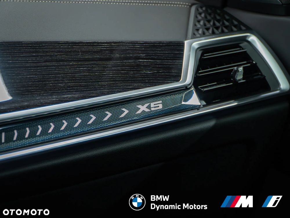 BMW X5 xDrive30d - 33