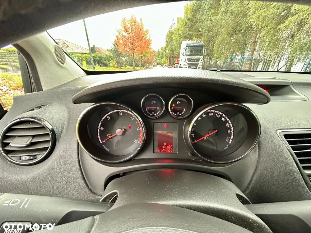 Opel Meriva - 16