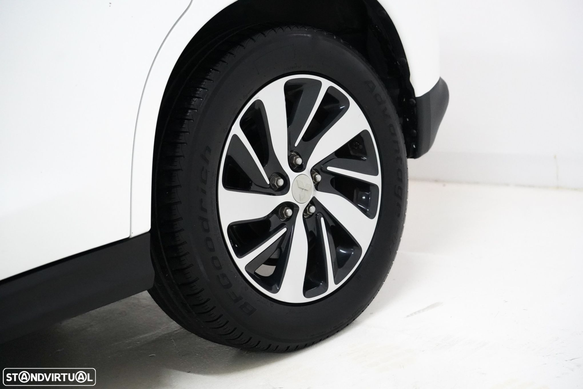Mitsubishi ASX 1.8 DI-D Instyle - 17