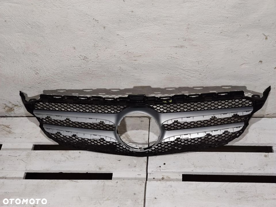 ATRAPA GRILL MERCEDES C KLASA W205 - 4