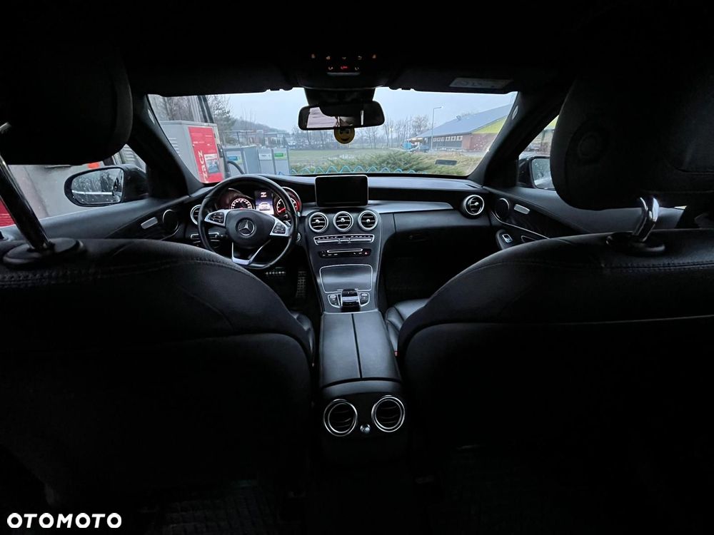 Mercedes-Benz Klasa C 200 - 8