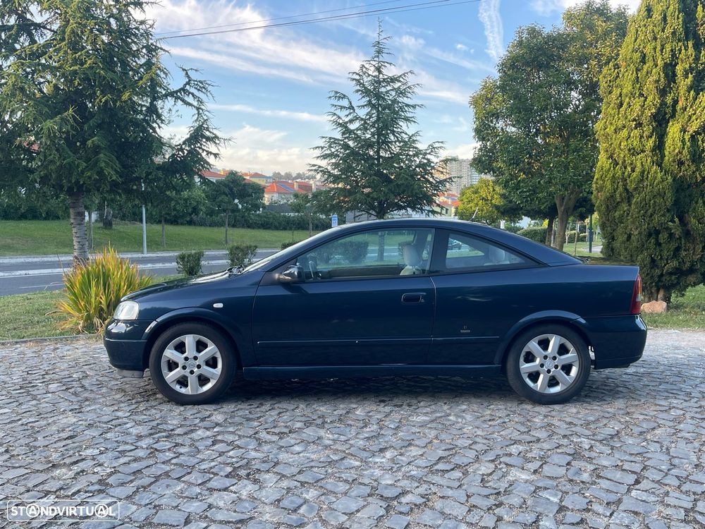 Opel Astra Coupe 1.8 16V - 7