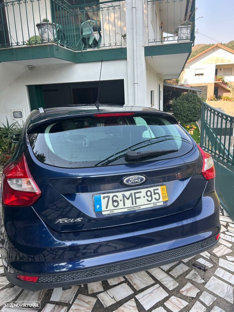 Ford Focus - 1