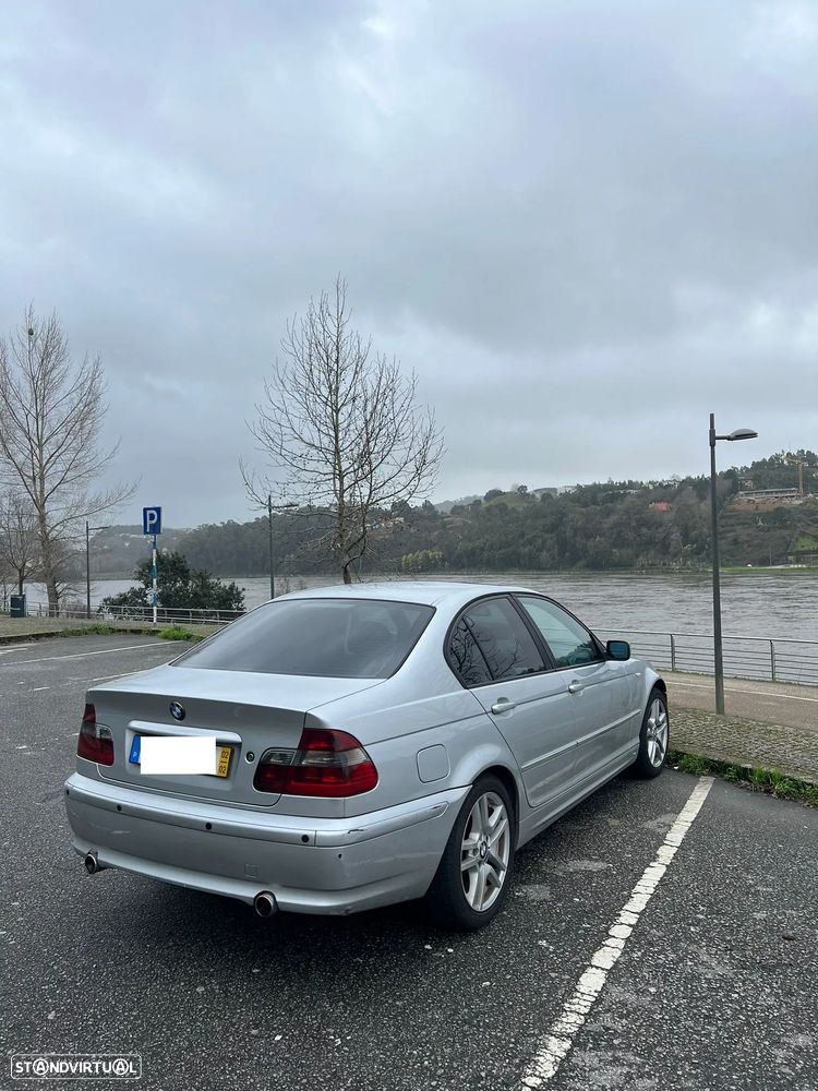 BMW 320 d - 5