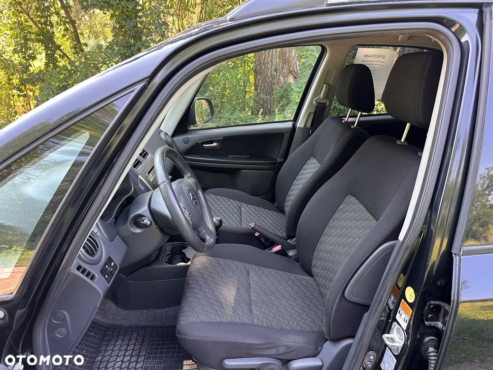 Suzuki SX4 - 12
