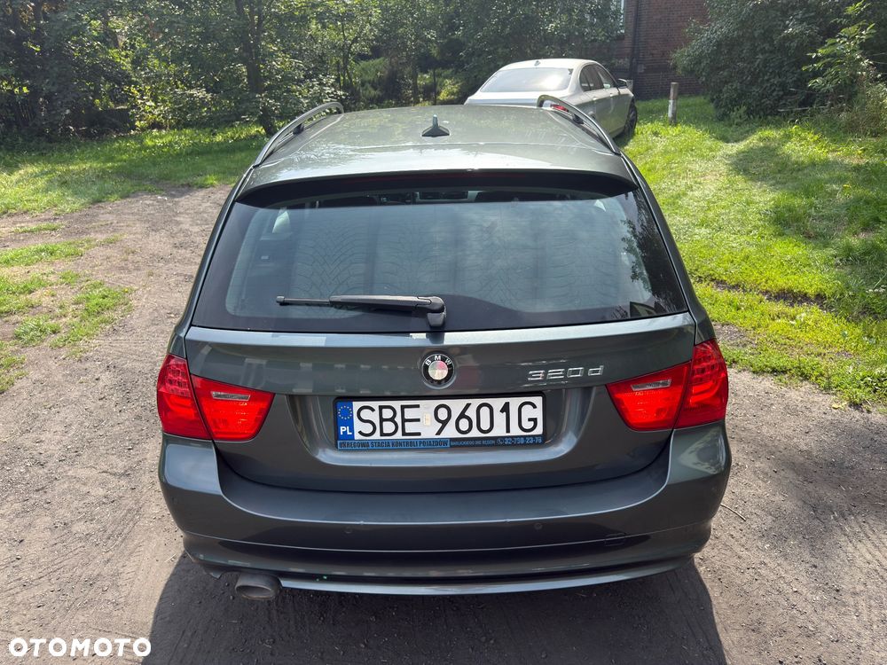 BMW Seria 3 - 8