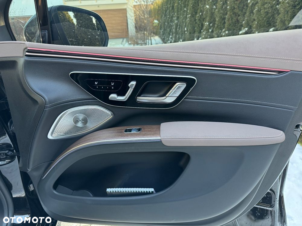 Mercedes-Benz EQS SUV 580 4Matic AMG Line Premium - 22