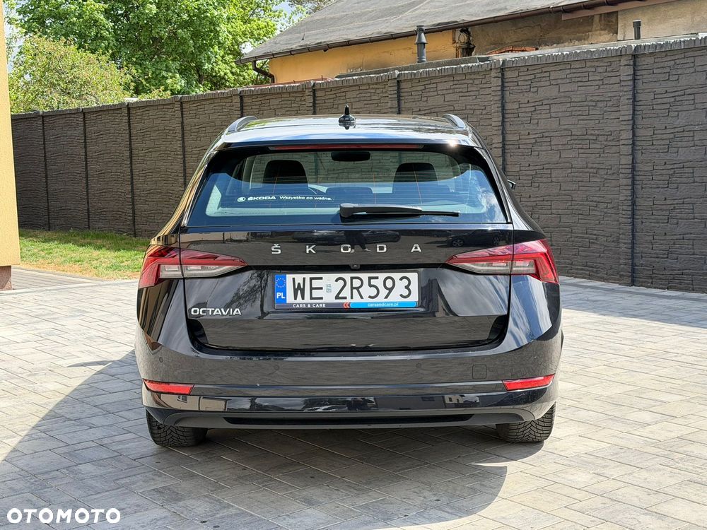 Skoda Octavia 2.0 TDI Ambition DSG - 6