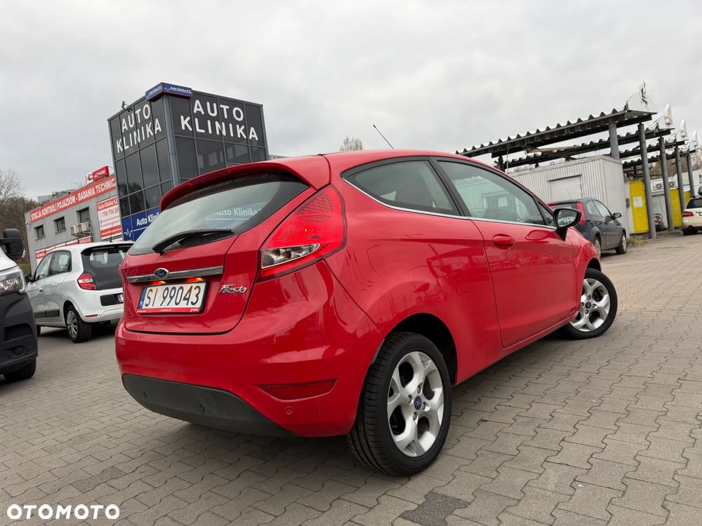 Ford Fiesta 1.25 Titanium - 11
