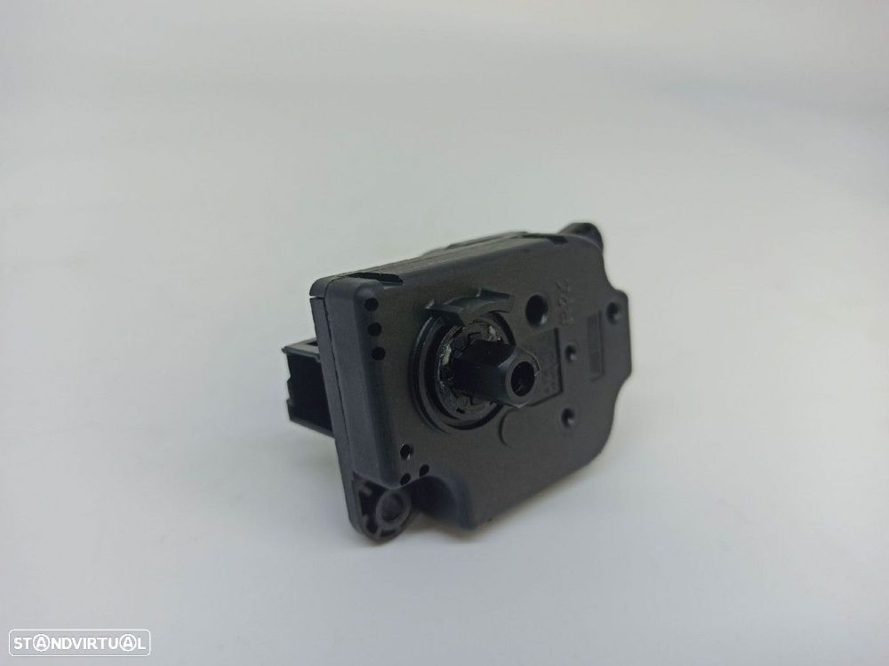 MOTOR DA ABERTURA DAS CONDUTAS DO CLIMATIZADOR PEUGEOT 208 (P2) ALLURE - 4