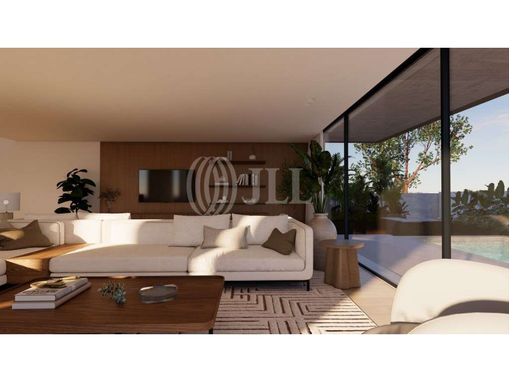 Moradia T4+1 com jardim e piscina em Birre Cascais - Grande imagem: 4/39