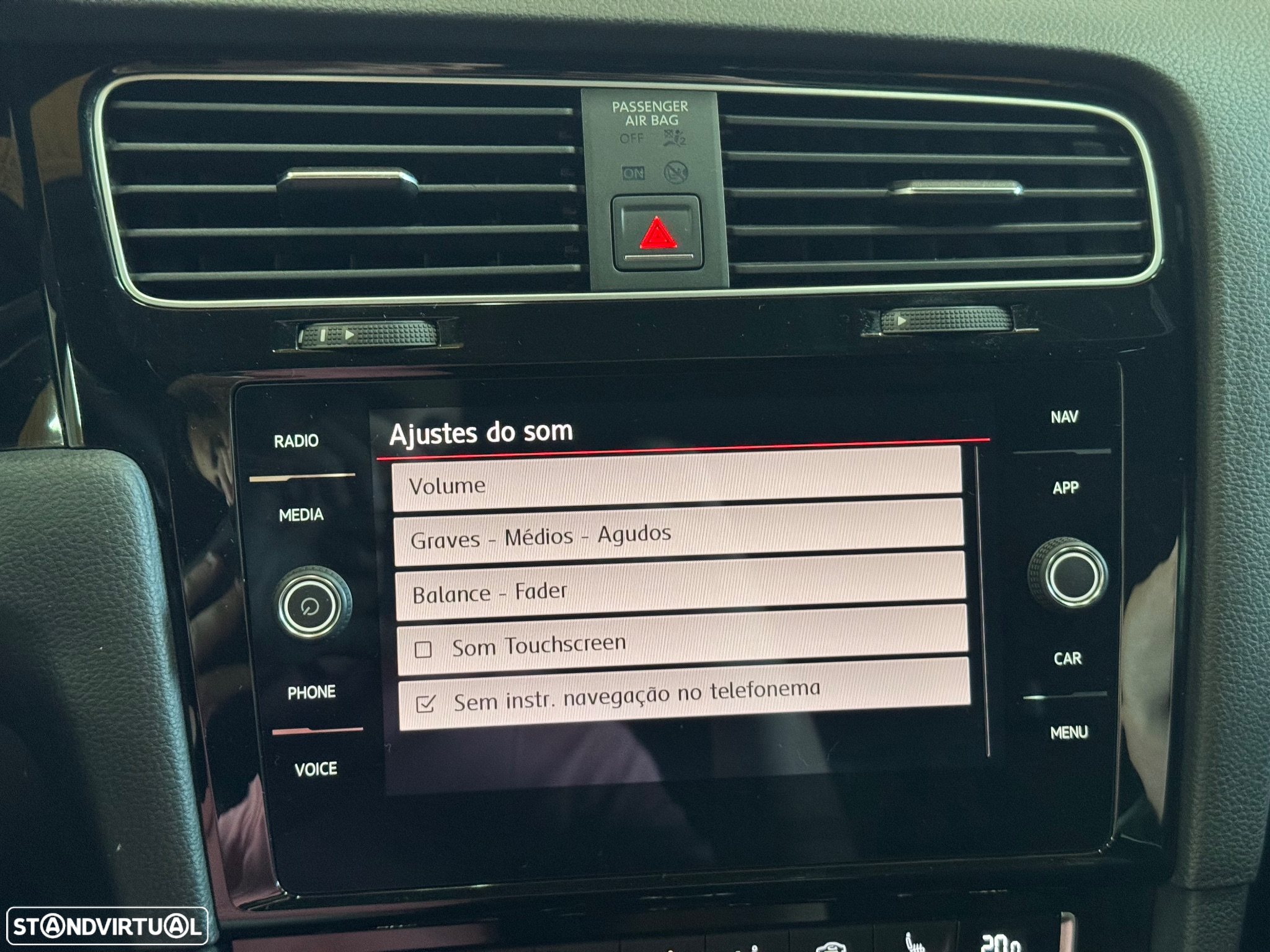 VW Golf 2.0 TSI GTI DSG Performance - 21