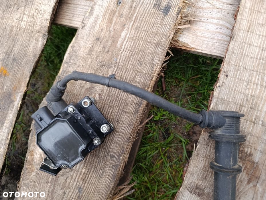 Cewka zapłonowa Aprilia SX 125 zapłon iskrownik fajka części  A4 - 4
