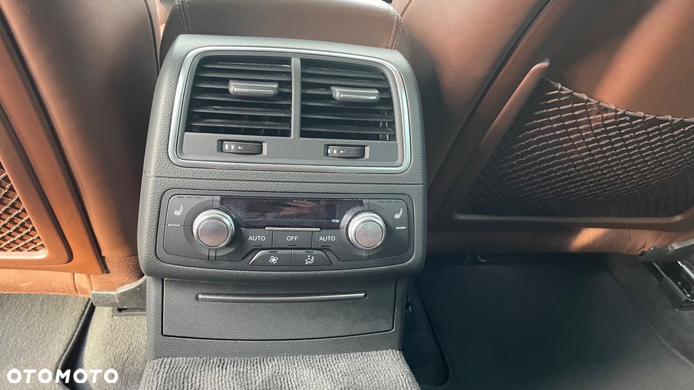 Audi A6 Avant 3.0 TDI DPF quattro S tronic - 15