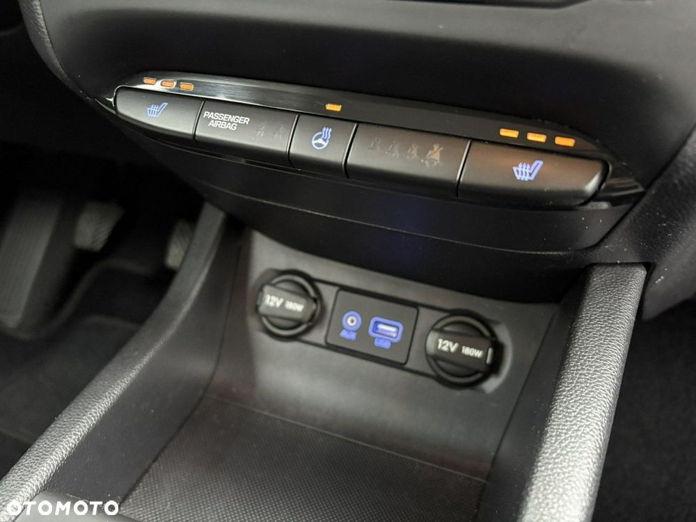 Hyundai i20 1.2 YES Gold - 17