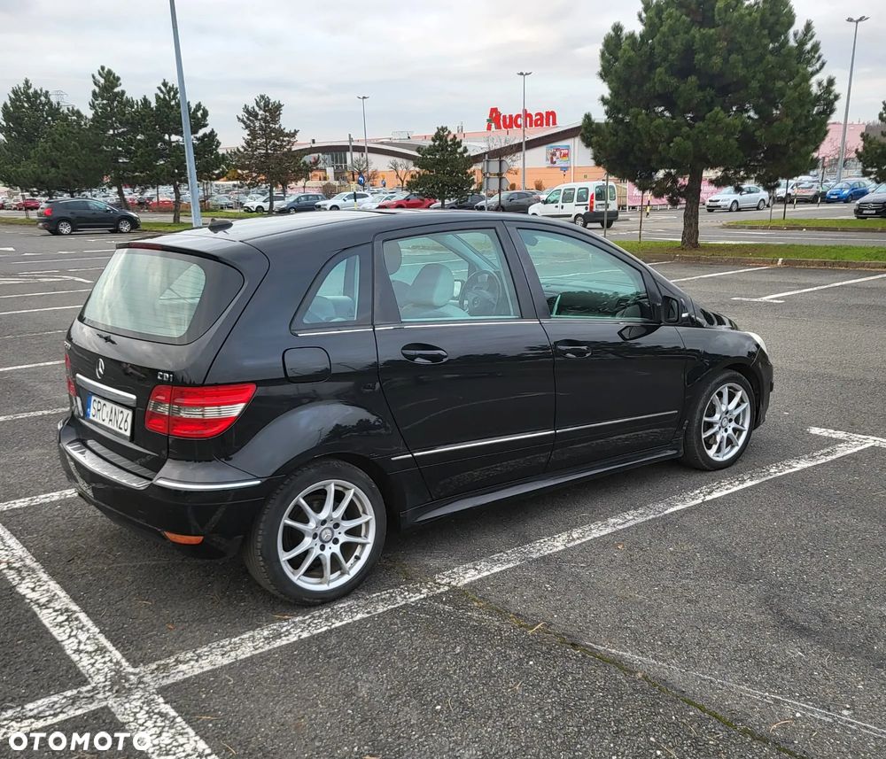 Mercedes-Benz Klasa B 200 CDI Autotronic - 5