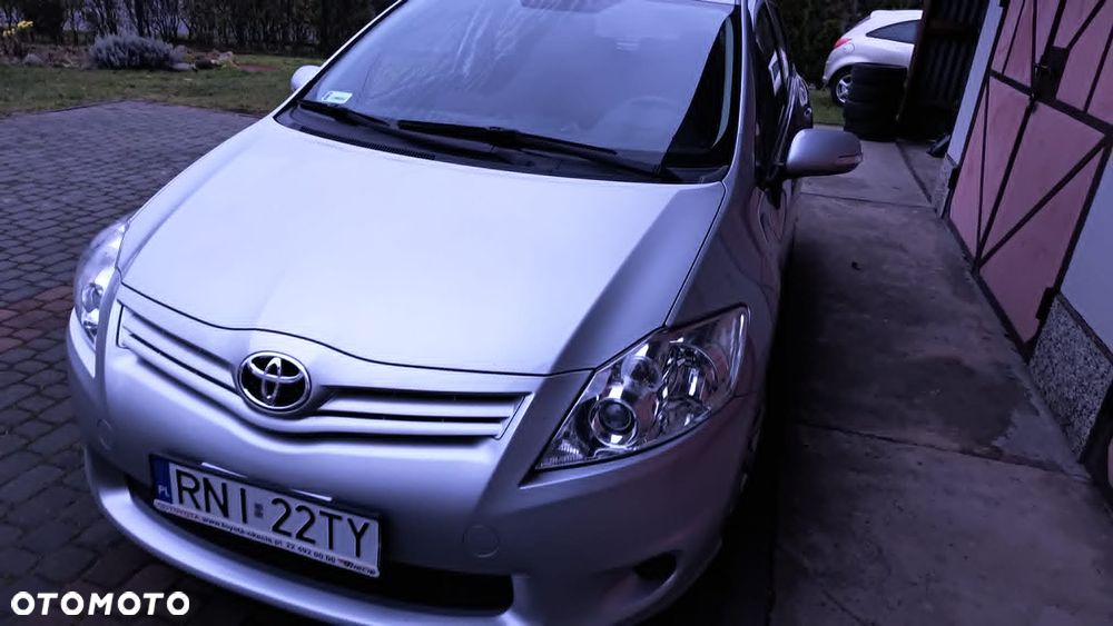 Toyota Auris 1.33 VVT-i Active - 4